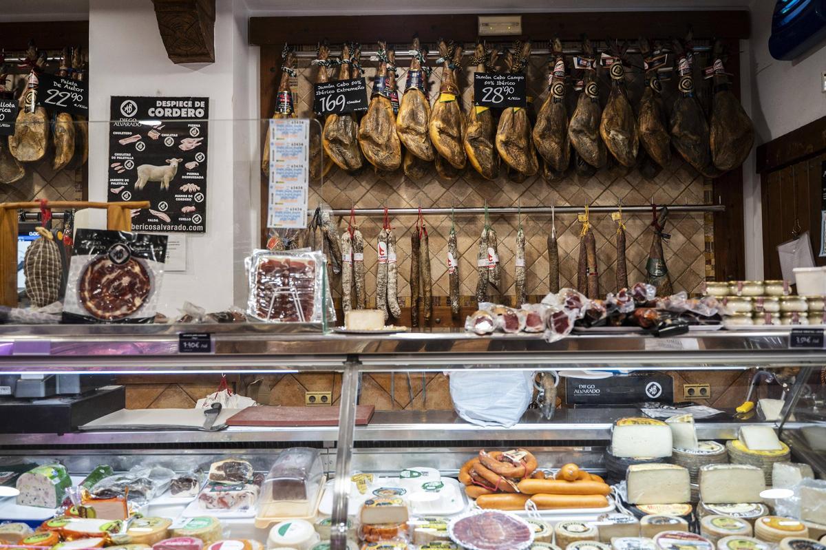 Mostrador de productos de Ibéricos Alvarado