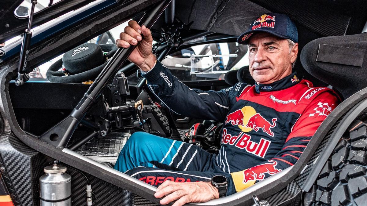 Carlos Sainz inicia una nueva etapa con Ford en vistas al próximo Dakar.