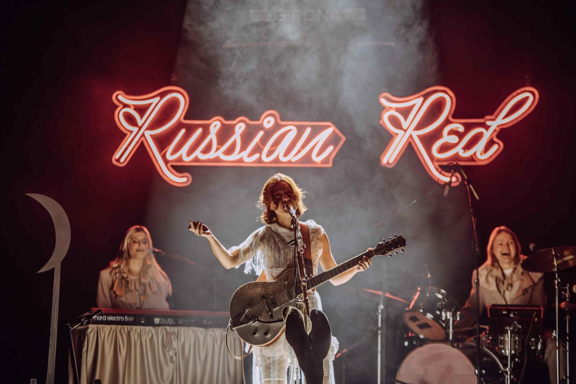 Les imatges del concert de Russian Red al festival Strenes