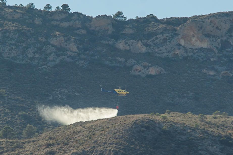 Incendio en la sierra de Crevillent