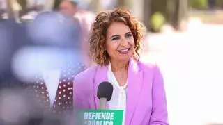 Montero enmienda la estrategia de "estabilidad o lío" de Moreno: "Hace lo mismo que donde el PP pacta con Vox"