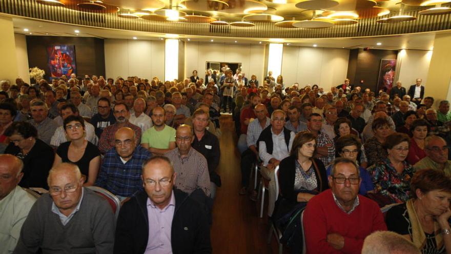 Los agricultores conocieron el acuerdo en la asamblea de ayer.