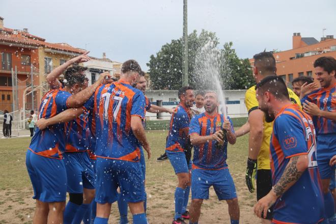 Ascens de l'AE Roses B a Tercera Catalana com a campió de Quarta 2022/23