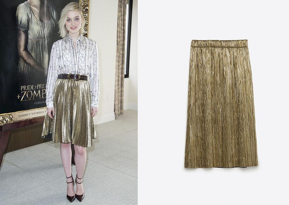 El look de Bella Heathcote con falda metalizada