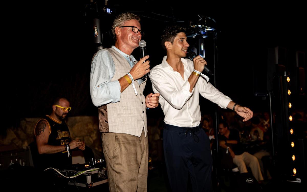 Olaf Schröder von Mallorca Eins und Fabian Kainz (Eventchef im Country Club) Olaf Schröder von Mallorca Eins und Fabian Kainz (Eventchef im Country Club)