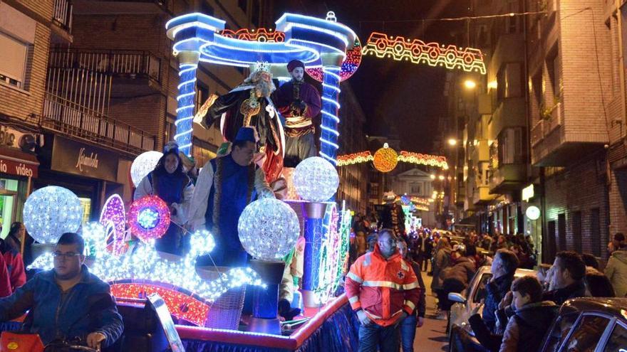 Una de las carrozas de la cabalgata del año pasado.