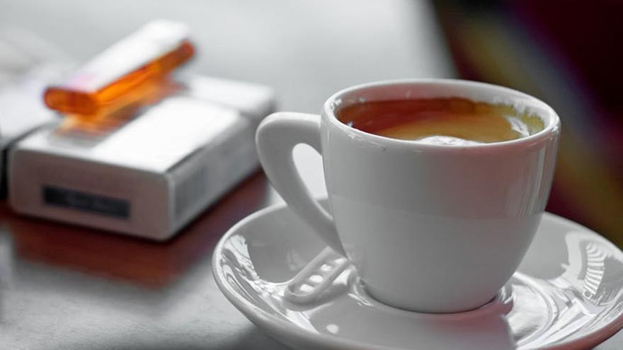 Dejar de fumar | Dejar el café si se ha establecido una relación con el tabaco