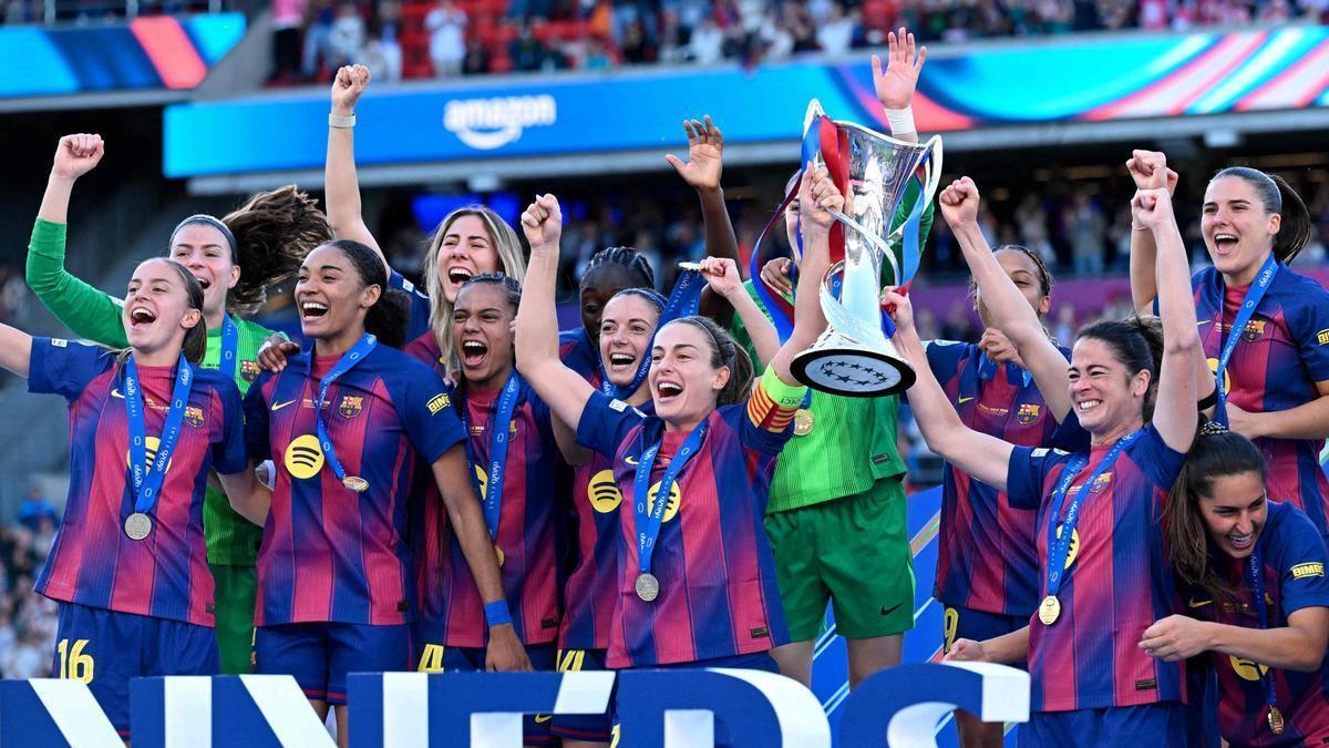 Así fue la celebración de la afición del FC Barcelona tras la conquista de la Champions femenina