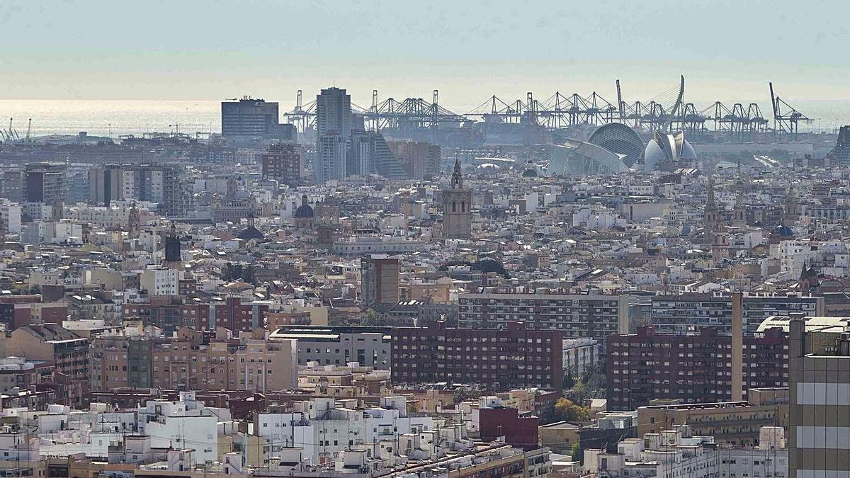 El nuevo estadio de Corts Valencianes sigue a la espera de que se retomen las obras | JOSÉ MANUEL LÒPEZ