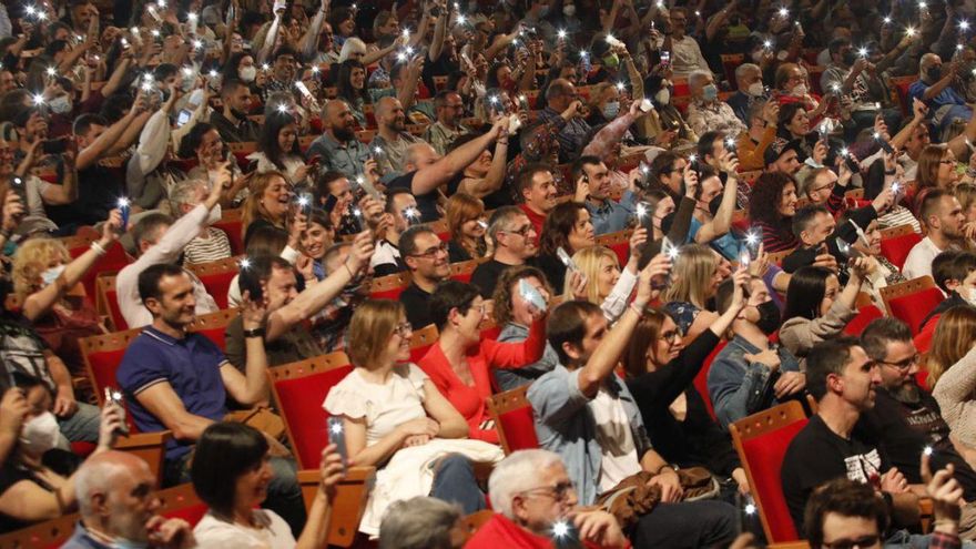 “Es mi palabra contra la mía”, de Luis Piedrahita, llena de carcajadas la Laboral