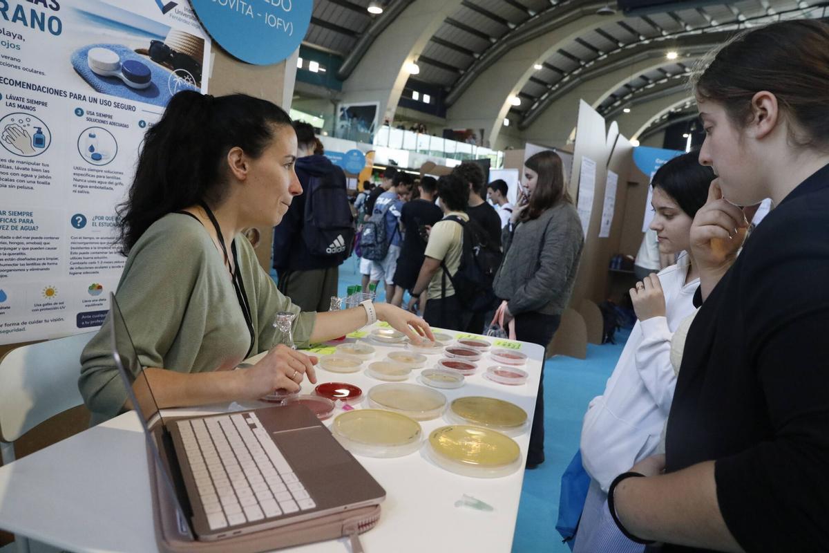 En imágenes: La IV feria de la ciencia y la innovación en Asturias, en Avilés