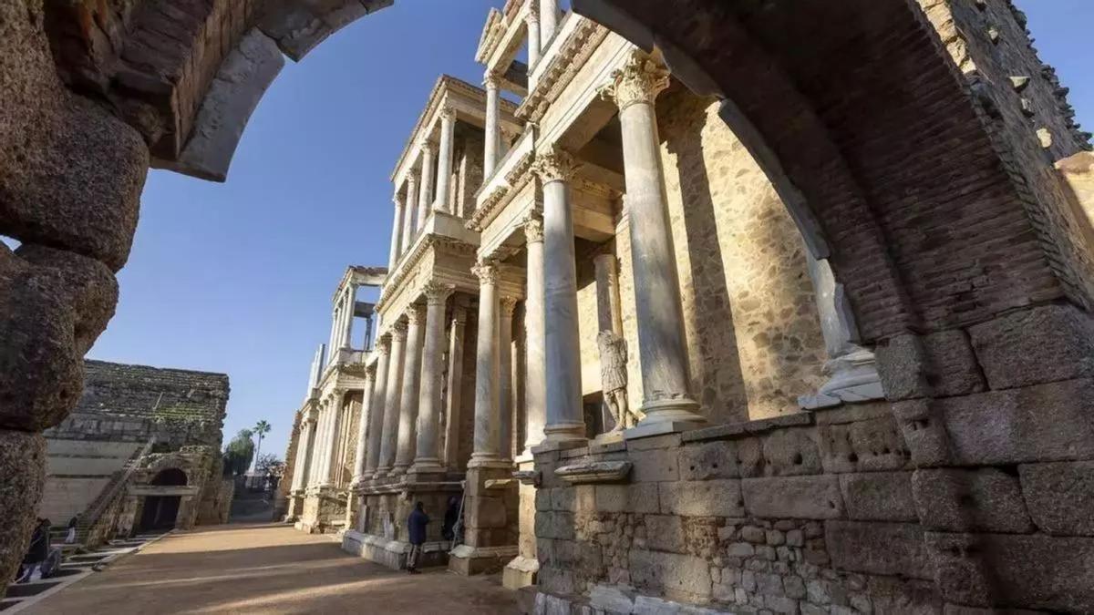 El impresionante Teatro romano de la capital extremeña.