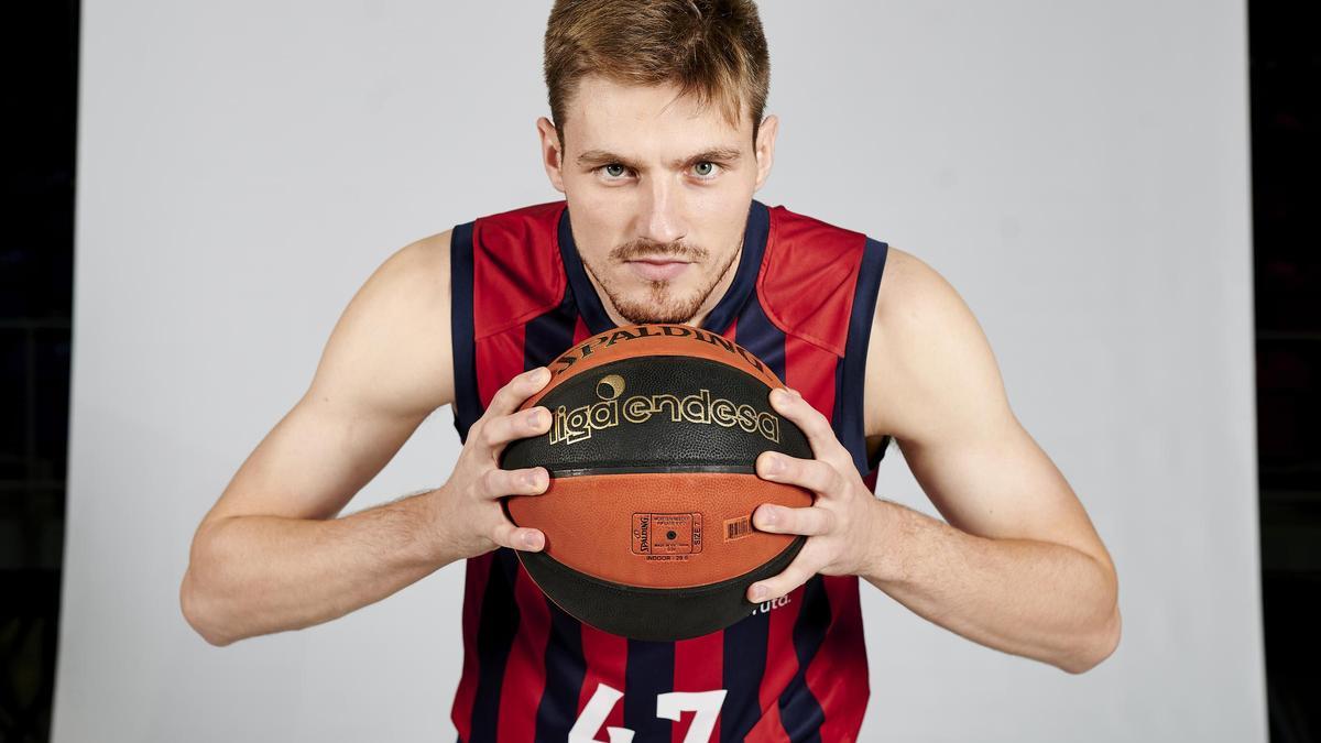 Arturs Kurucs, en una imagen con el Baskonia de la temporada pasada