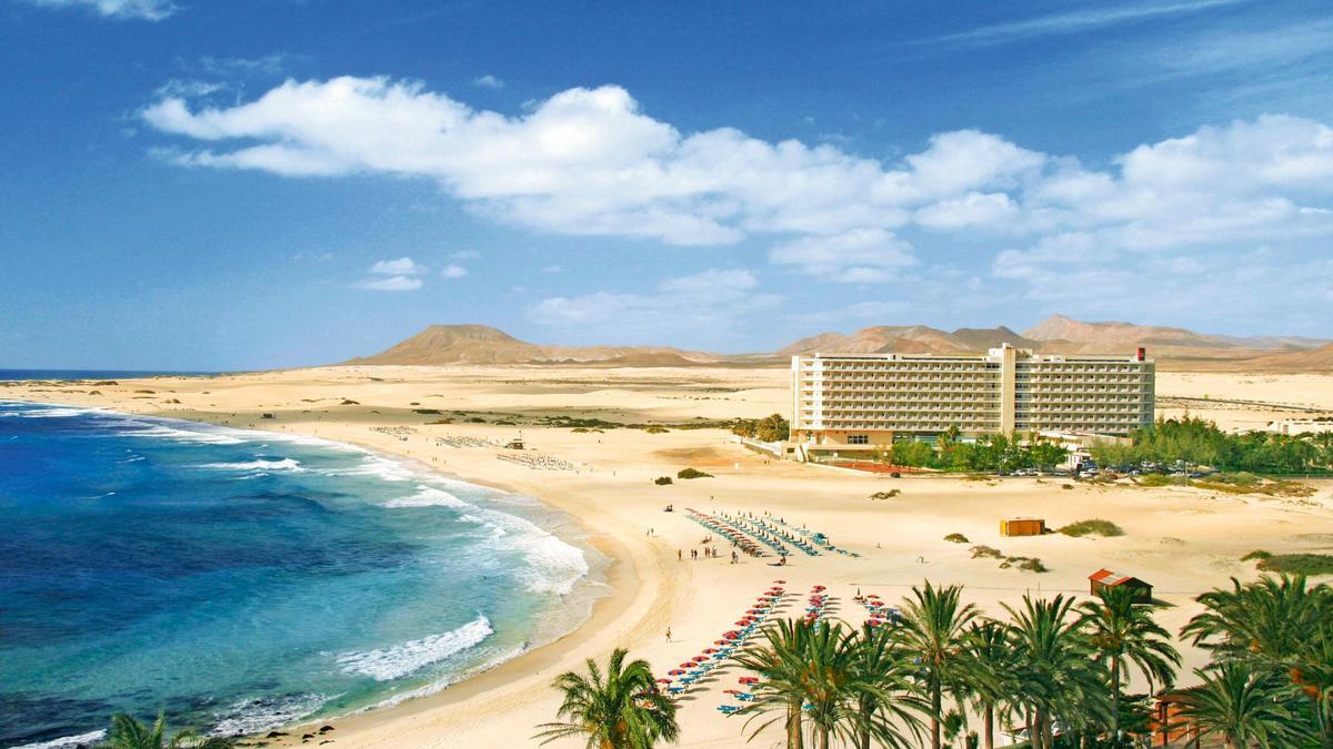 Hotel Riu Oliva Beach, ubicado en el municipio de La Oliva, Fuerteventura.