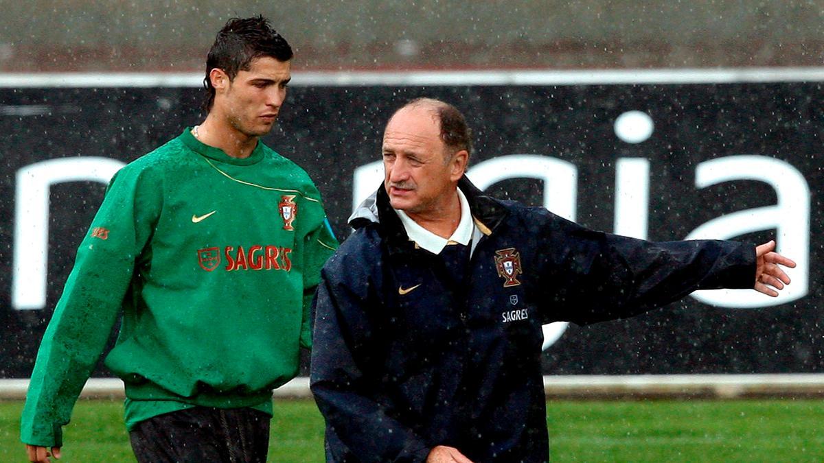 El jugador de la selección portuguesa Cristiano Ronaldo y el entrenador Luiz Felipe Scolari
