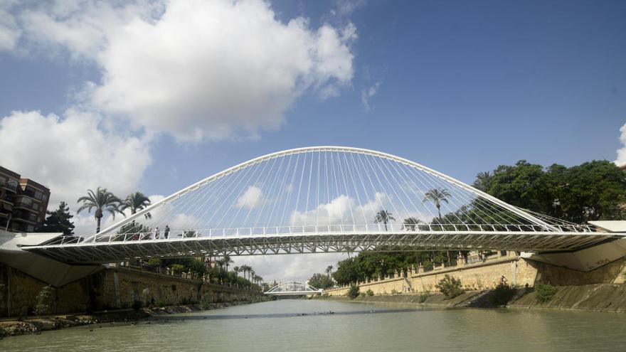 Río Segura a su paso por Murcia.