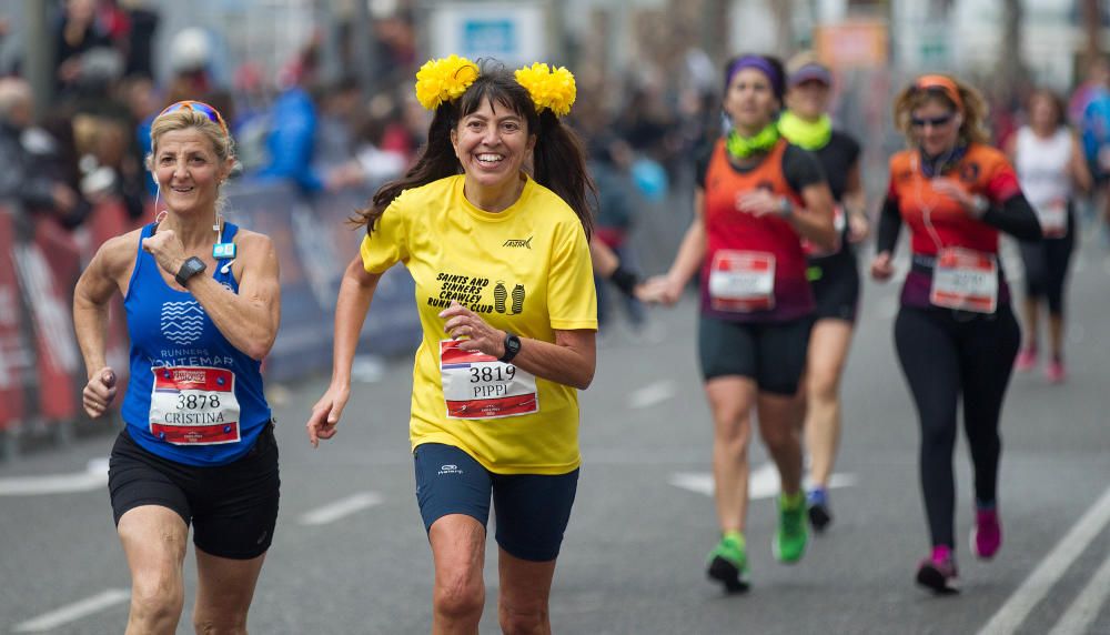 Las mejores imágenes de la 30 edición de la Media Maratón de Santa Pola