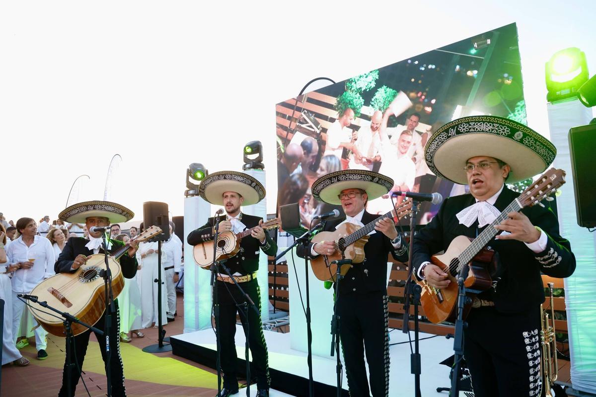 El Eurostars Palace inaugura el verano en Córdoba con su tradicional Fiesta Blanca en la Terraza Palace