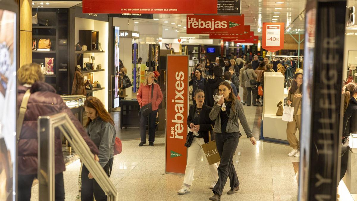 Las rebajas comienzan el próximo 7 de enero.