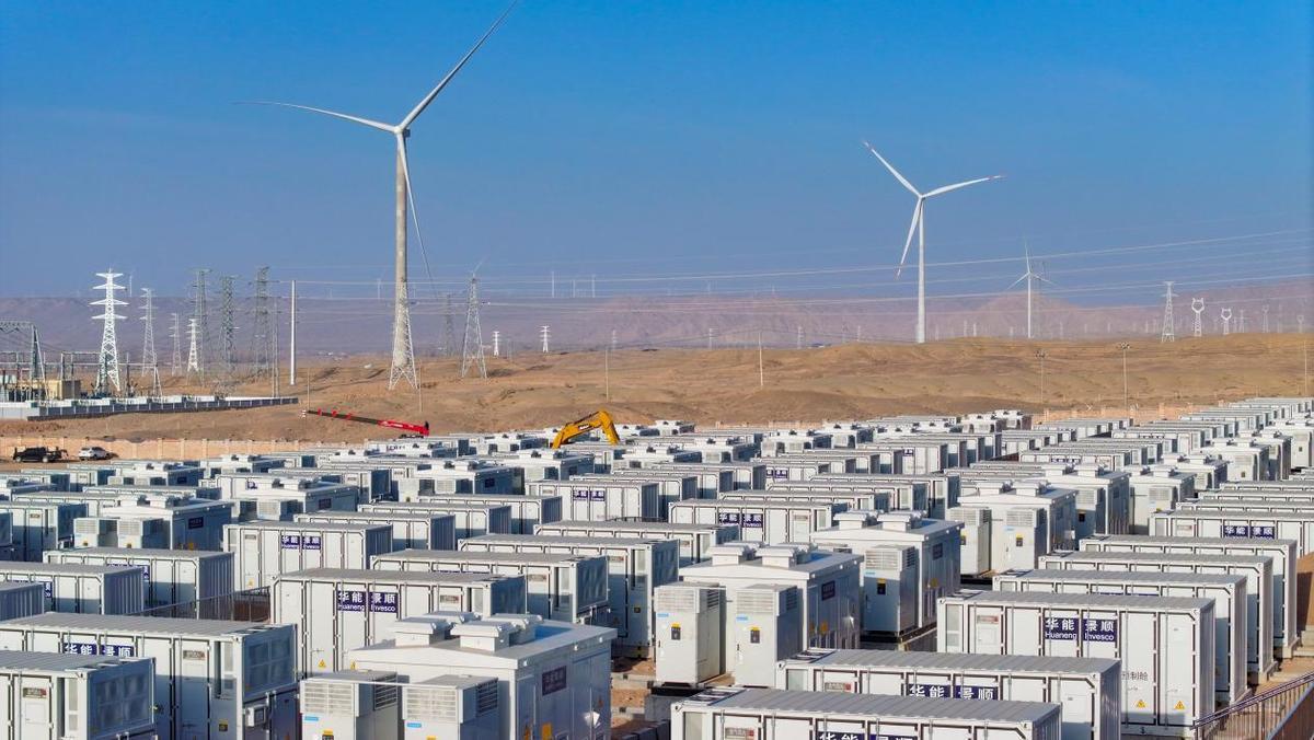 El consumo total de energía de China supera los 10 billones de kWh en 2025