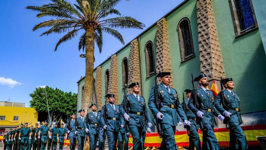 La Guardia Civil destaca sus golpes al narcotráfico y la trata en la despedida de su general Hernández Mosquera