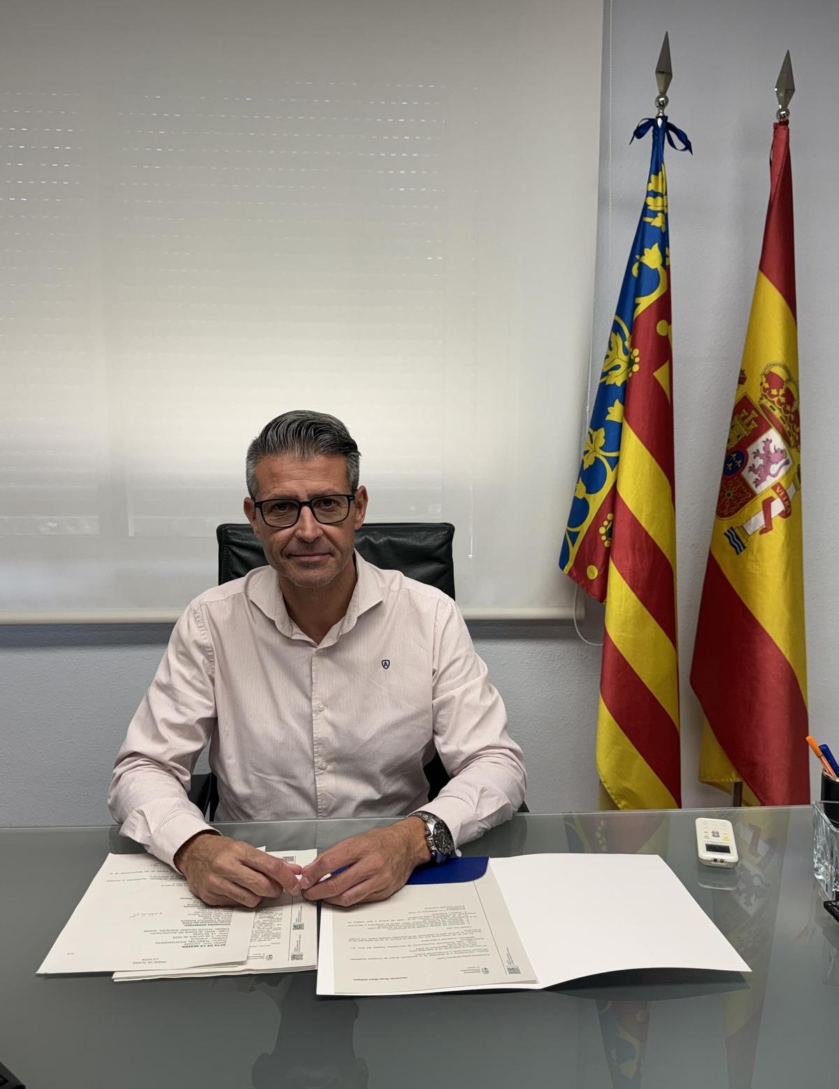 Toni González, alcalde de Almussafes.