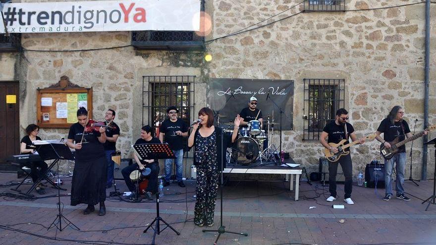 Diverso Festival de Navalmoral ofrece varias actuaciones de grupos musicales