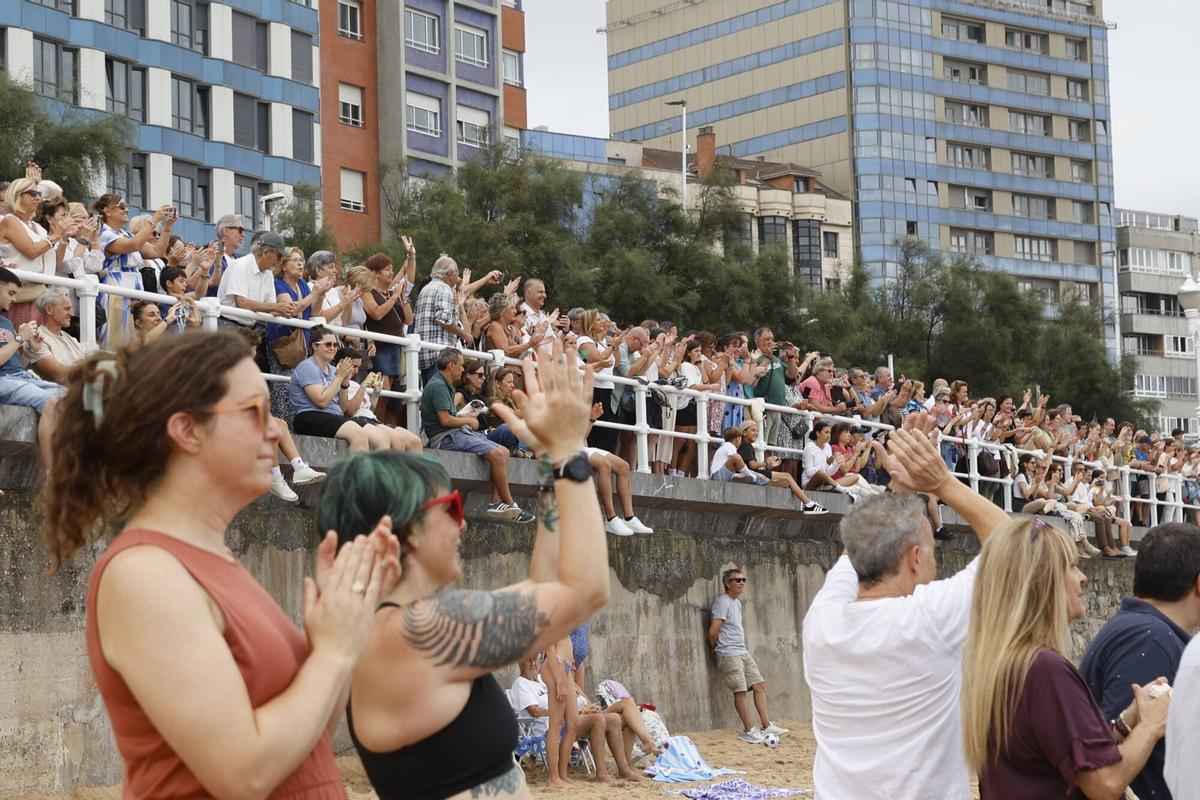 Flash Mob "Dancing Queen"