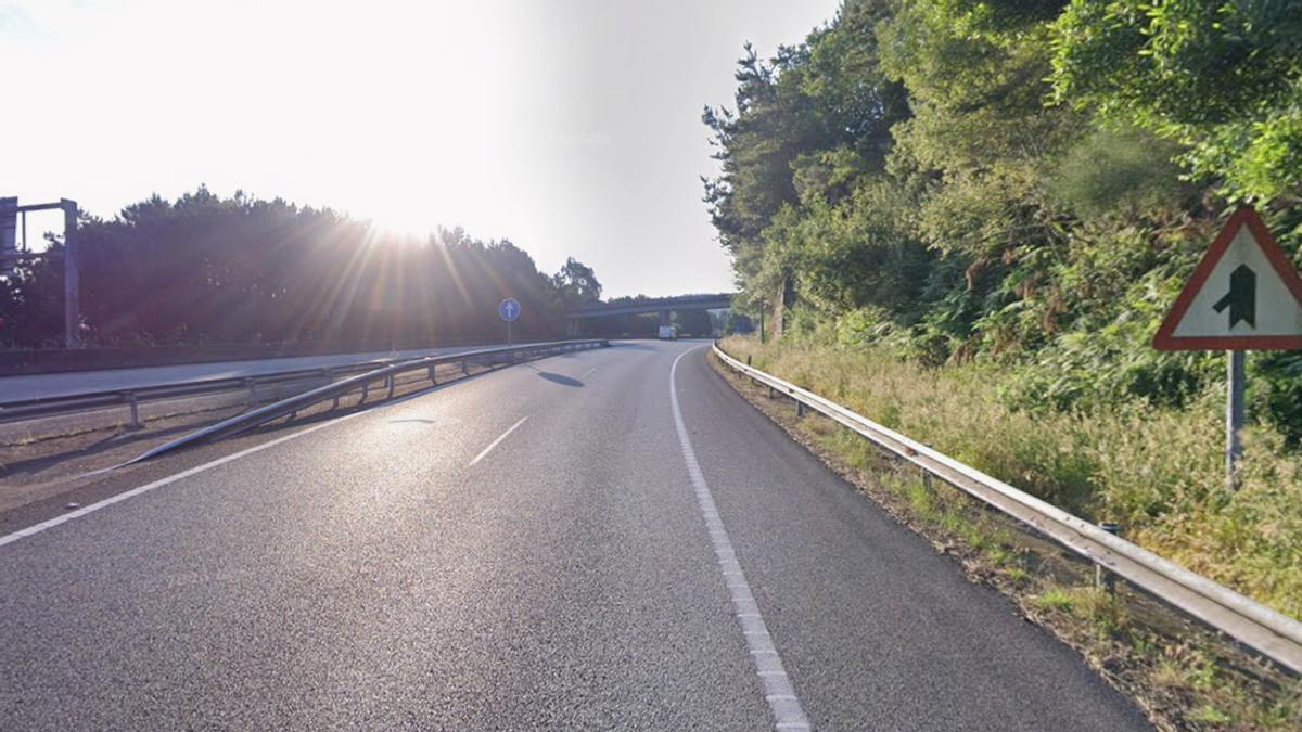 Tramo de la VG-20 en el que ocurrió el accidente mortal