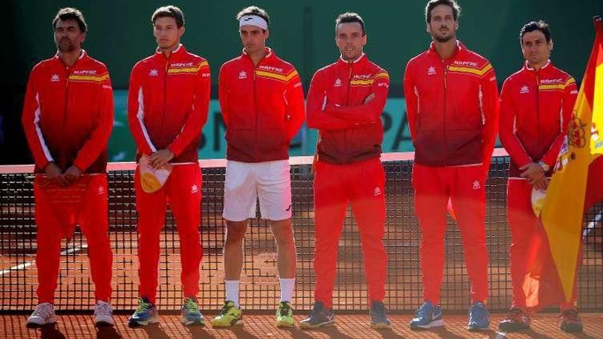 Por la izquierda, Sergi Bruguera, Pablo Carreño, Albert Ramos, Roberto Bautista, Feliciano López y David Ferrer.