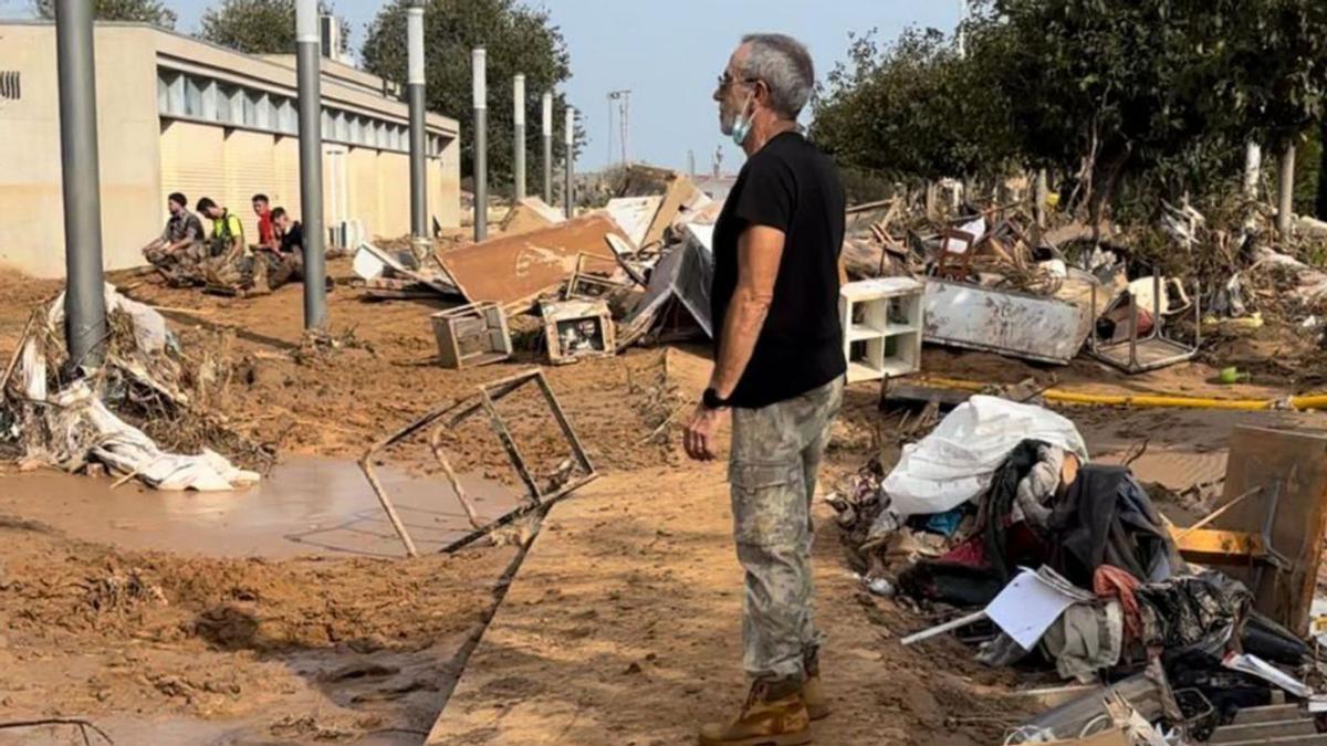 Alfredo Melín en pleno caos tras las inundaciones