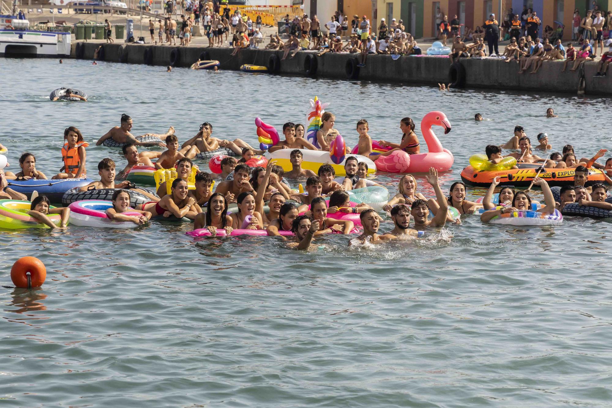 Las cucañas de Port de Sagunt: el palo engrasado