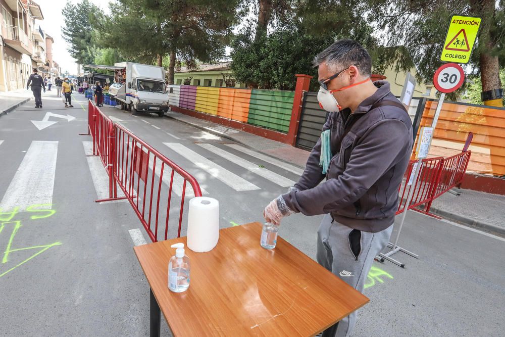 Sólo alimentación y productos de primera necesidad