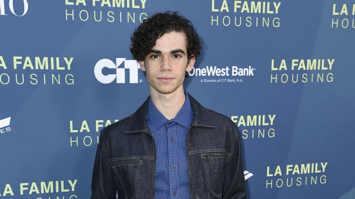 Cameron Boyce en una entrega de premios