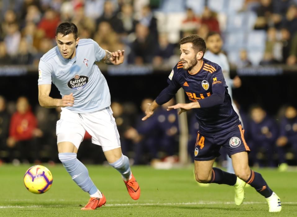 Las mejores imágenes de la derrota del equipo de Miguel Cardoso ante los valencianistas.