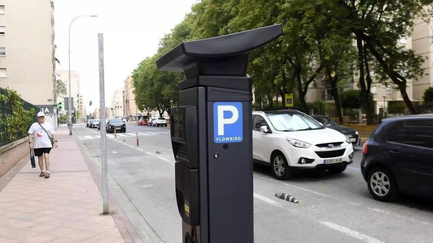 Aparcar cerca de casa costará cuarenta euros al año en Vistalegre y El Infante