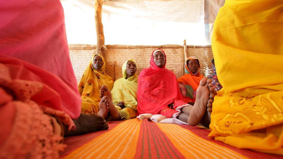 Despedidos 18 empleados de Médicos sin Fronteras tras agresiones sexuales a refugiadas sudanesas