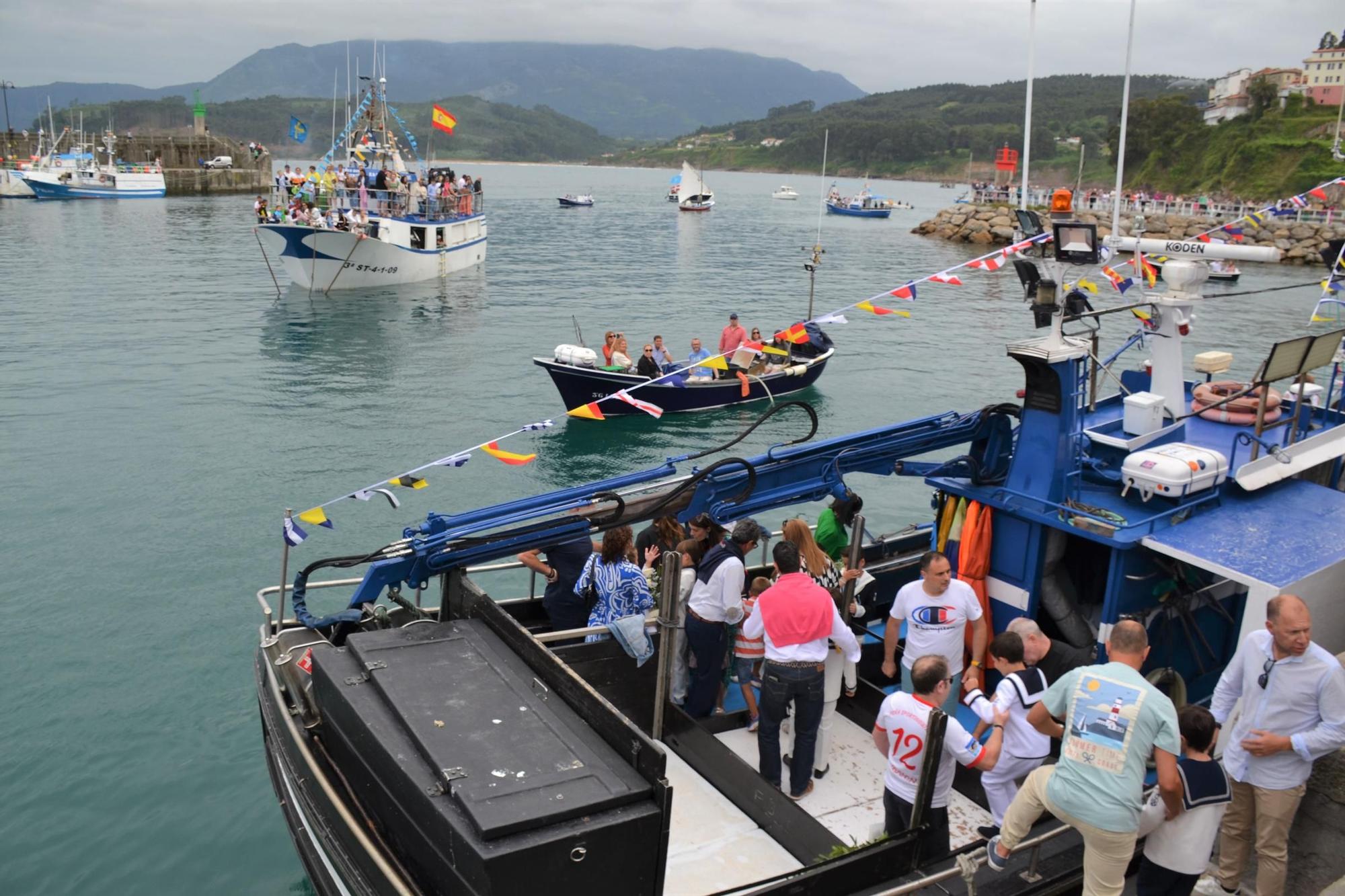 Lastres celebró la Virgen del Carmen