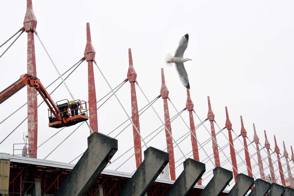 Obras de rehabilitación de las cubiertas de Riazor