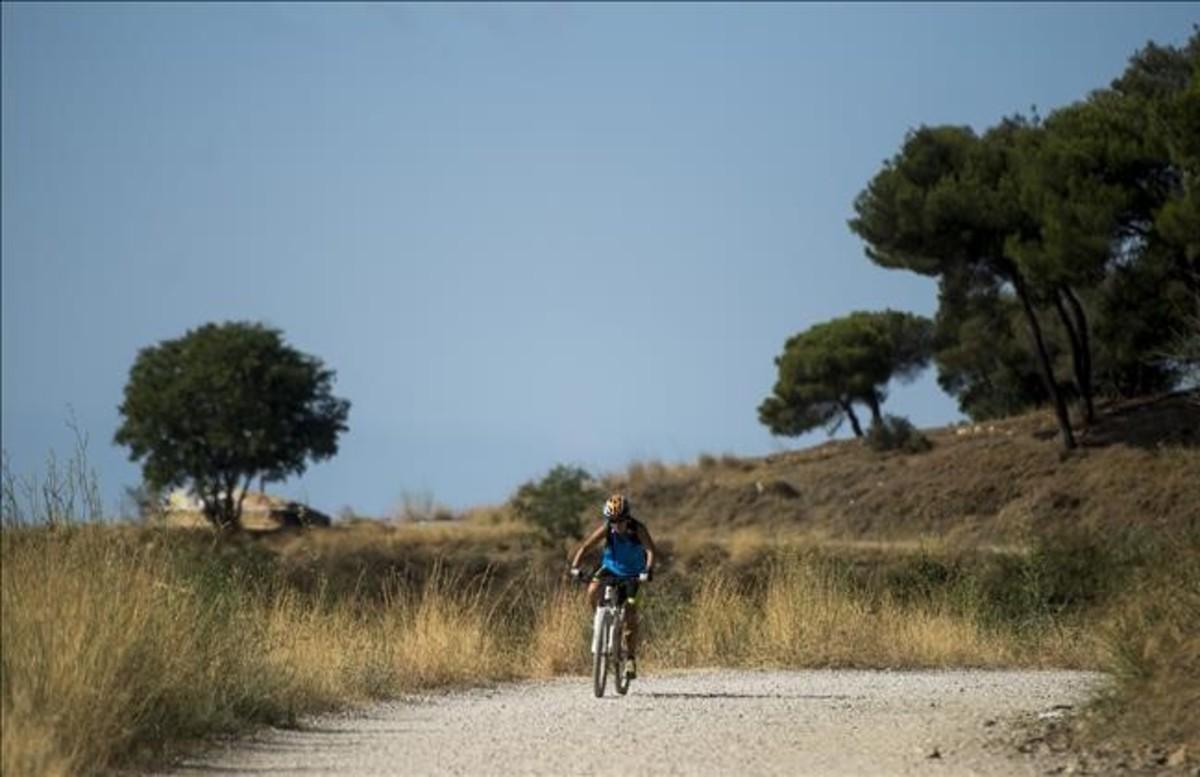 Tramo del recorrido por la carretera de las Aigües.