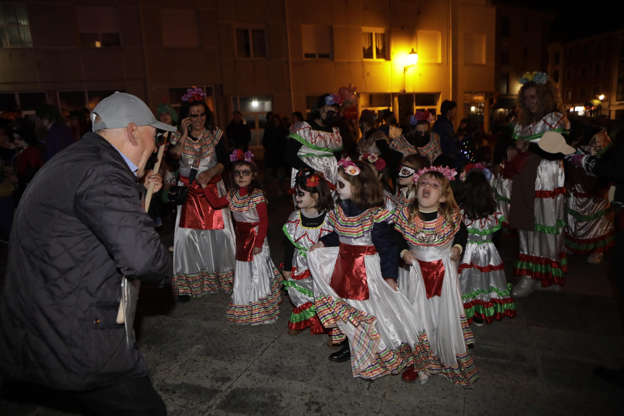 Desfile de Antroxu en Laviana