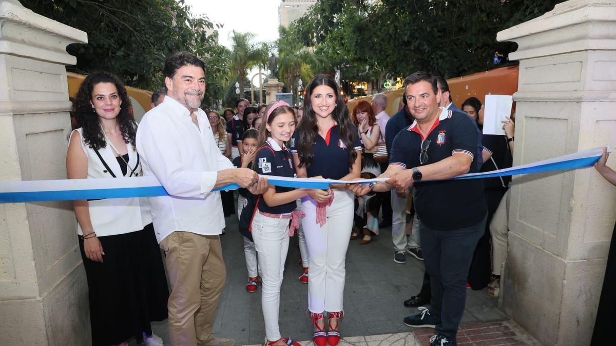 La inauguración del Mercadito, este martes.