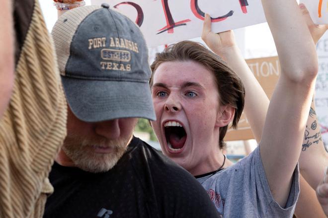 Protestas en Texas tras la decisión del Tribunal Supremo que deroga la ley del aborto en EEUU.