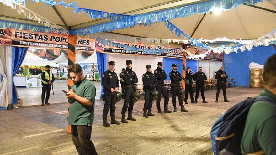 El empresario procesado por la carpa de la cerveza pide reinstalarla