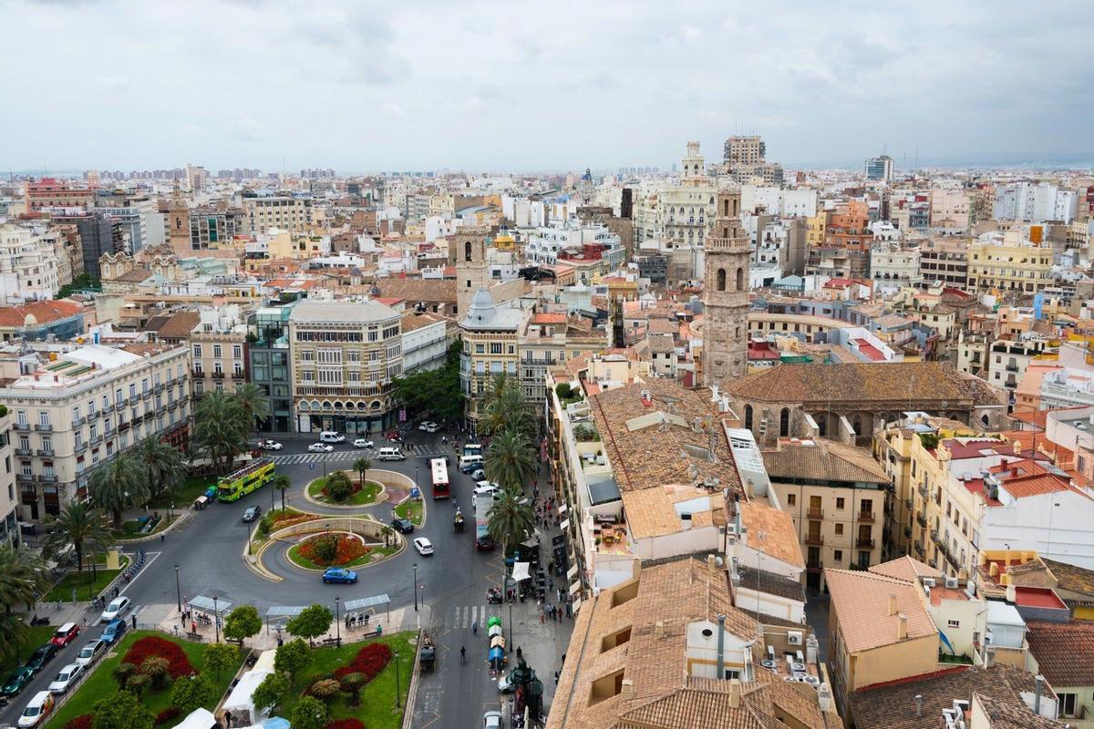 Entre murallas árabes y arcos romanos en Valencia