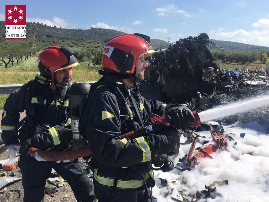 Accidente múltiple en la AP-7 a la altura de Alcalà de Xivert