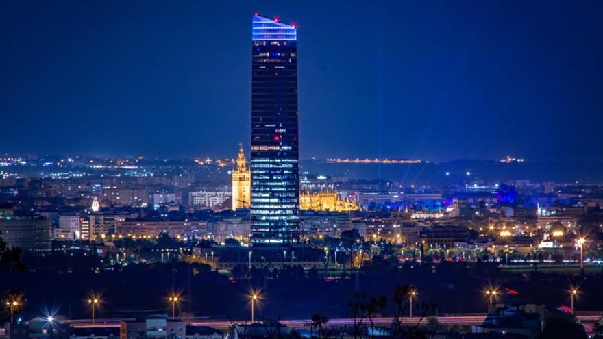 Cajasol mueve ficha con Torre Sevilla y muestra a la Caixa "su interés" en la compra: operación de más de 130 millones de euros