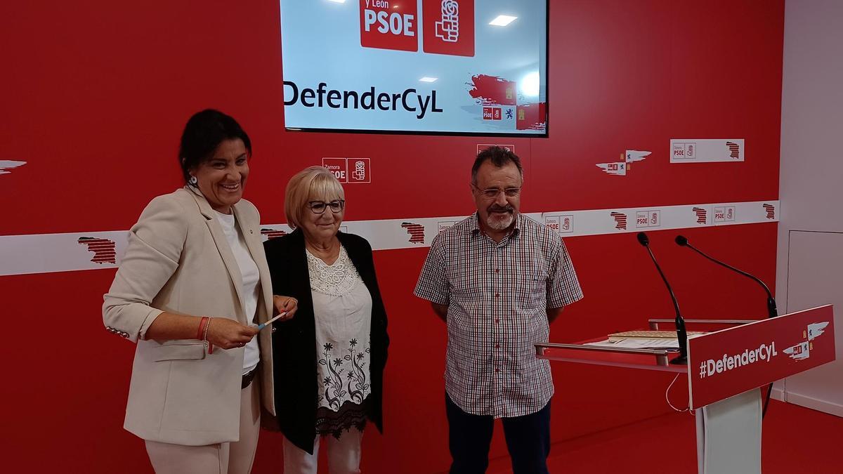 Varios miembros del PSOE de Zamora, fotografía de archivo.