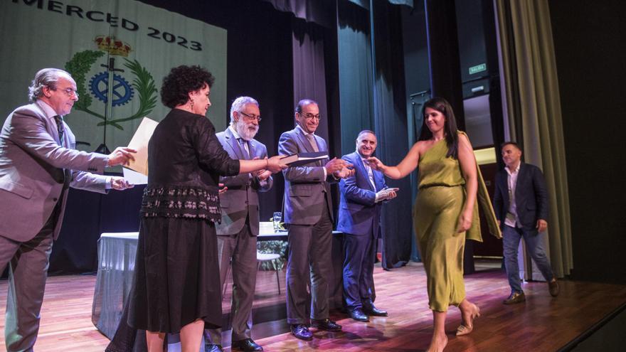 El Centro Penitenciario de Cáceres otorga las medallas al mérito social