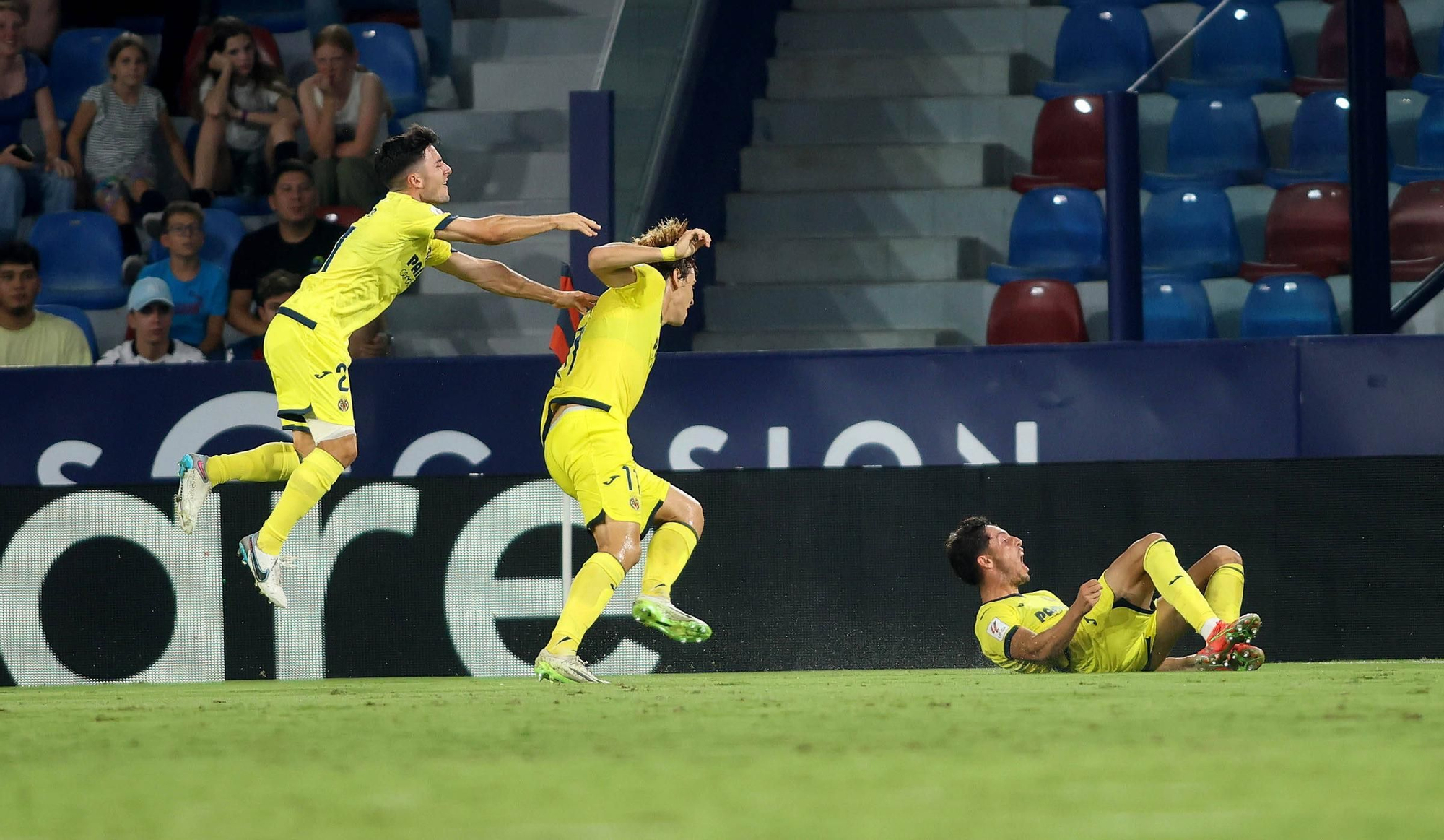 El Levante UD - Villarreal B en imágenes